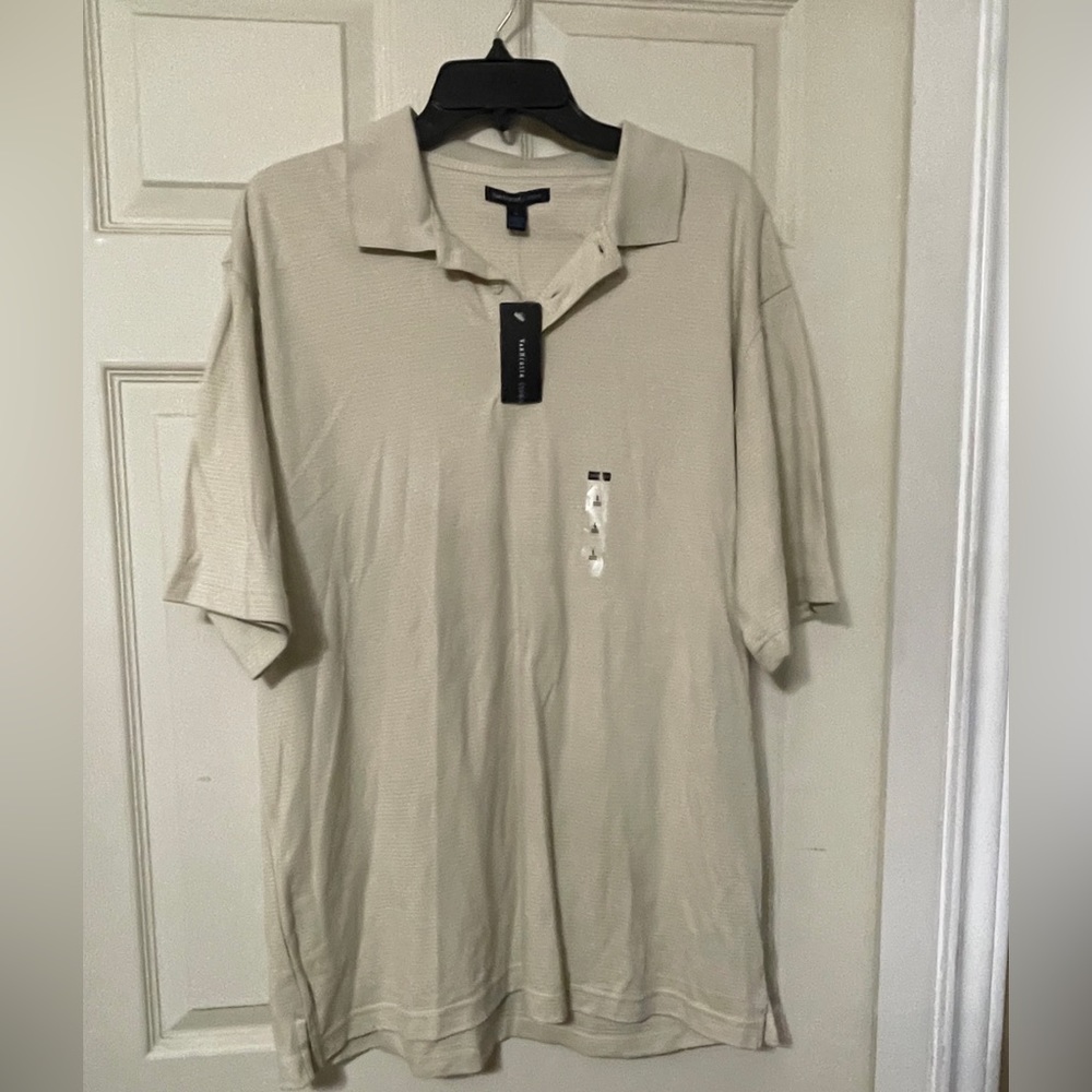 Short sleeve men’s shirt